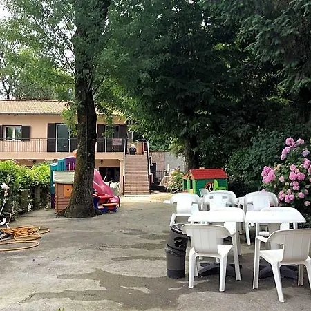Hotel Du Loup *